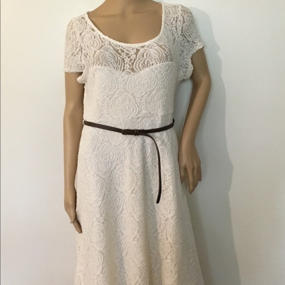 Pink blush Lace size L fit&flare dress cap sleeves
